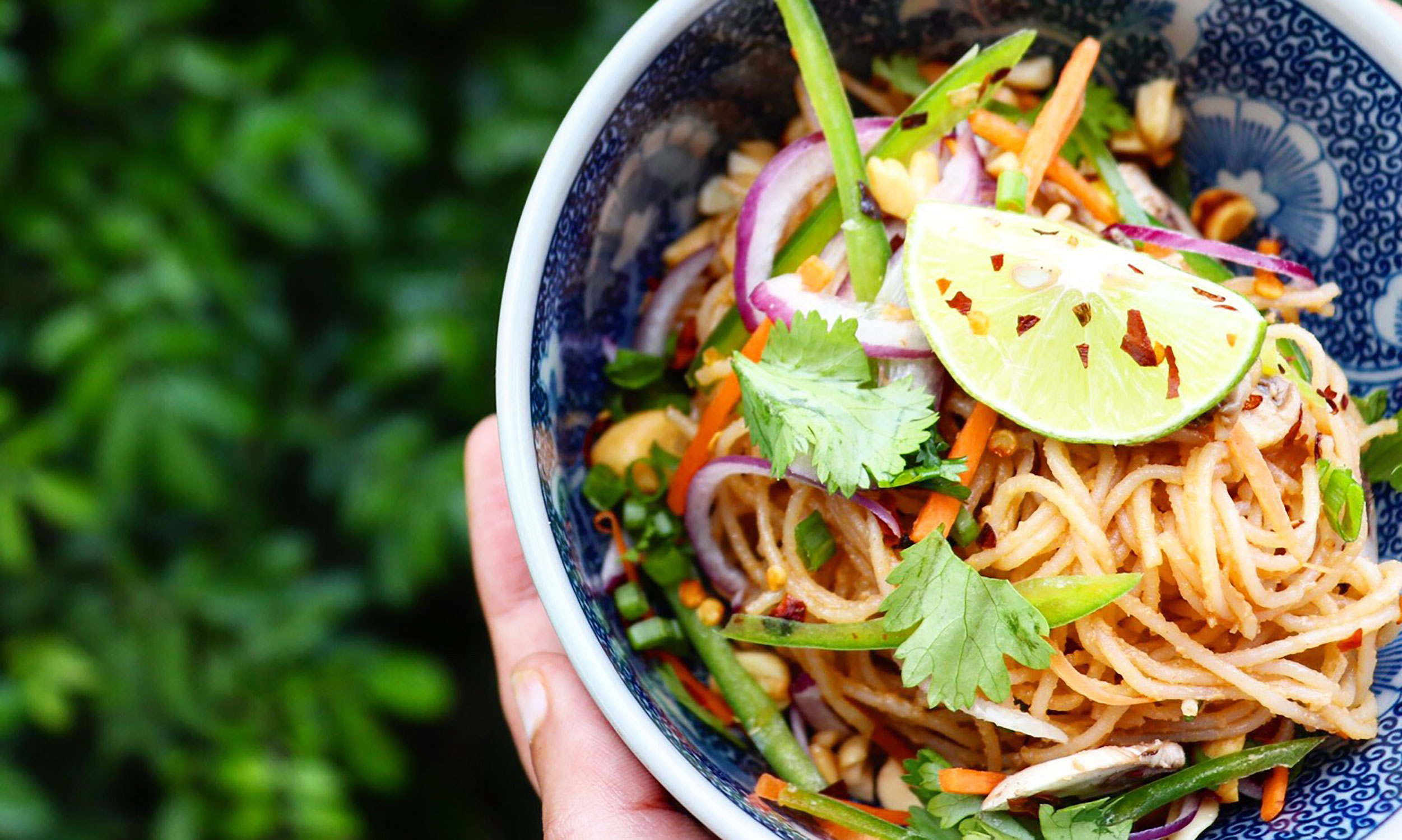 Toss Noodles Peanut Butter And Chilli For A Healthy Lunch