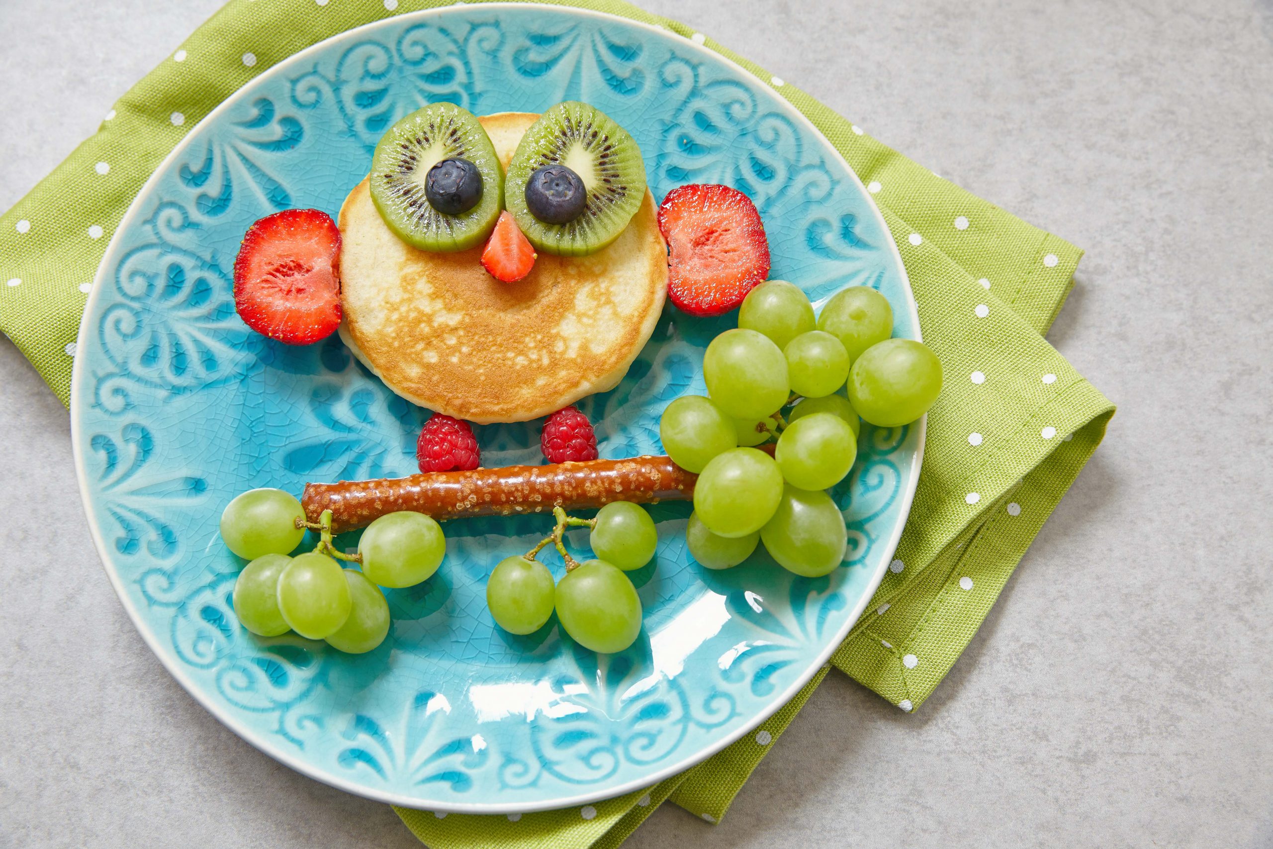 How To Make A Fruity Pancake Owl